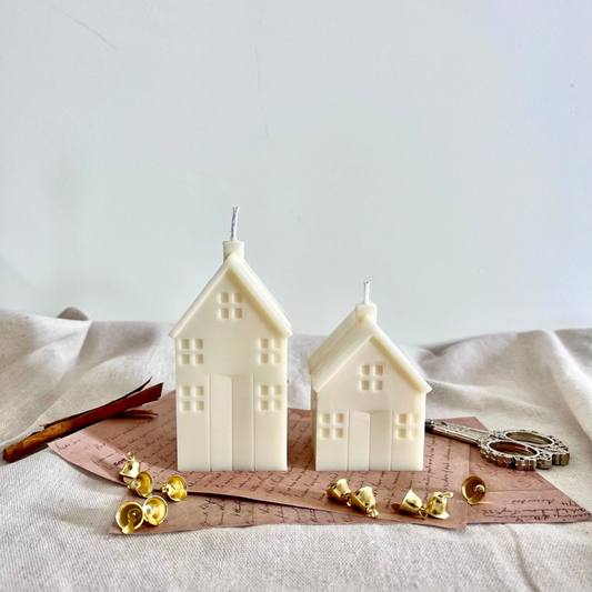 Christmas Townhouse Candle